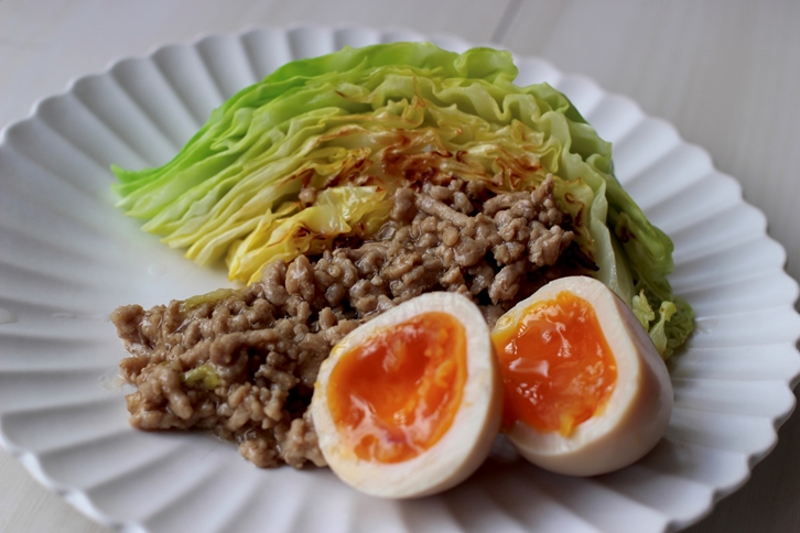 春キャベツのそぼろあんかけ